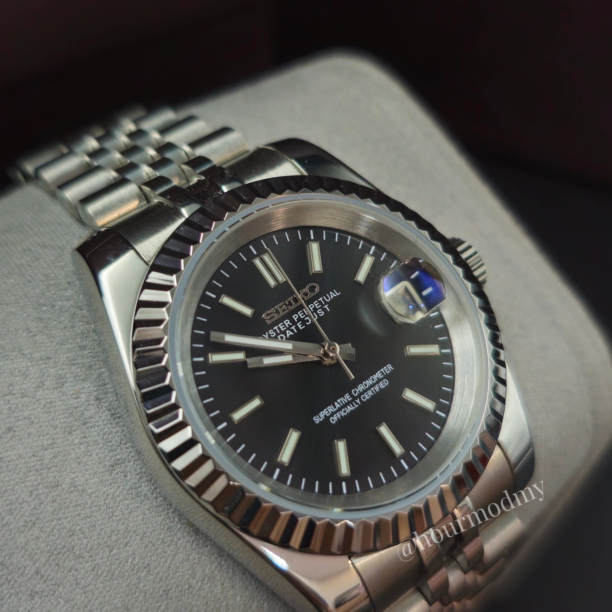 Seikojust l Classic Black @ hourmodmy