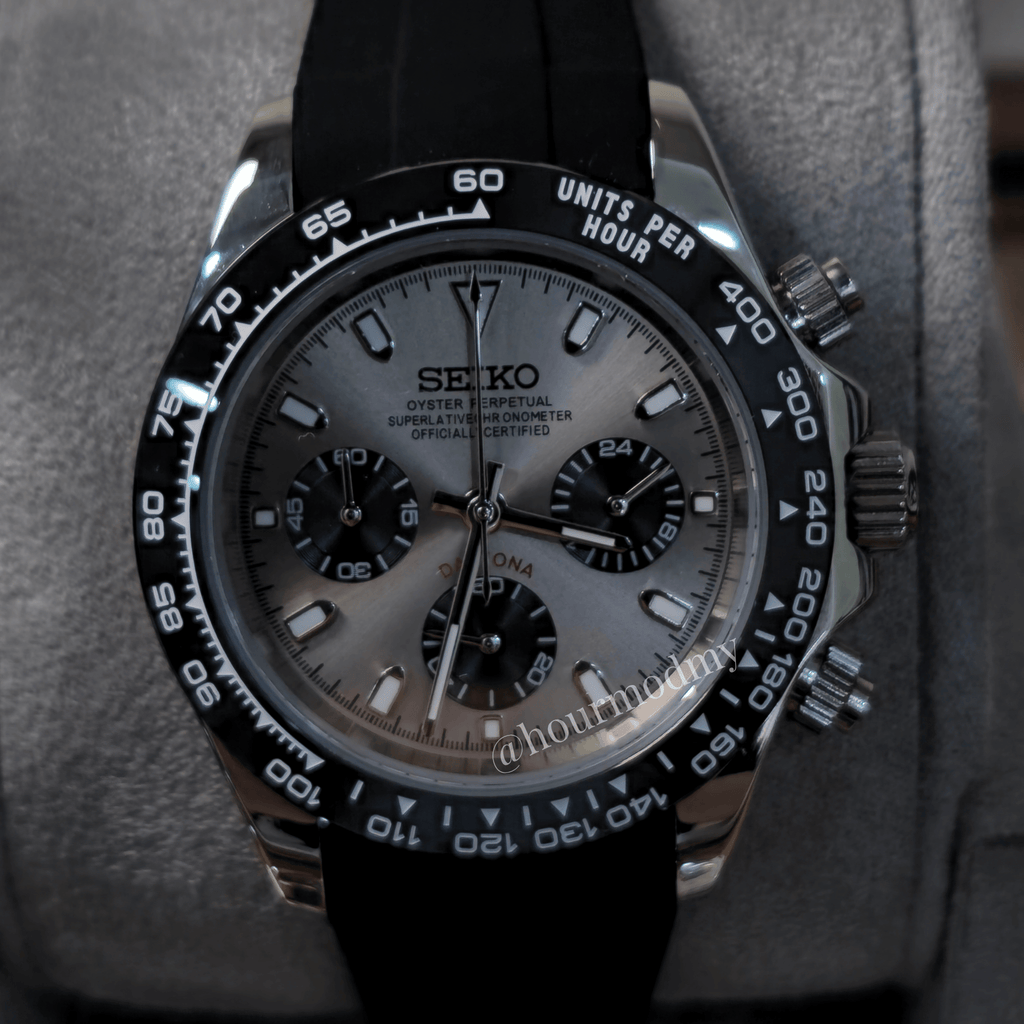 Seitona l Silver Ghost @ hourmodmy