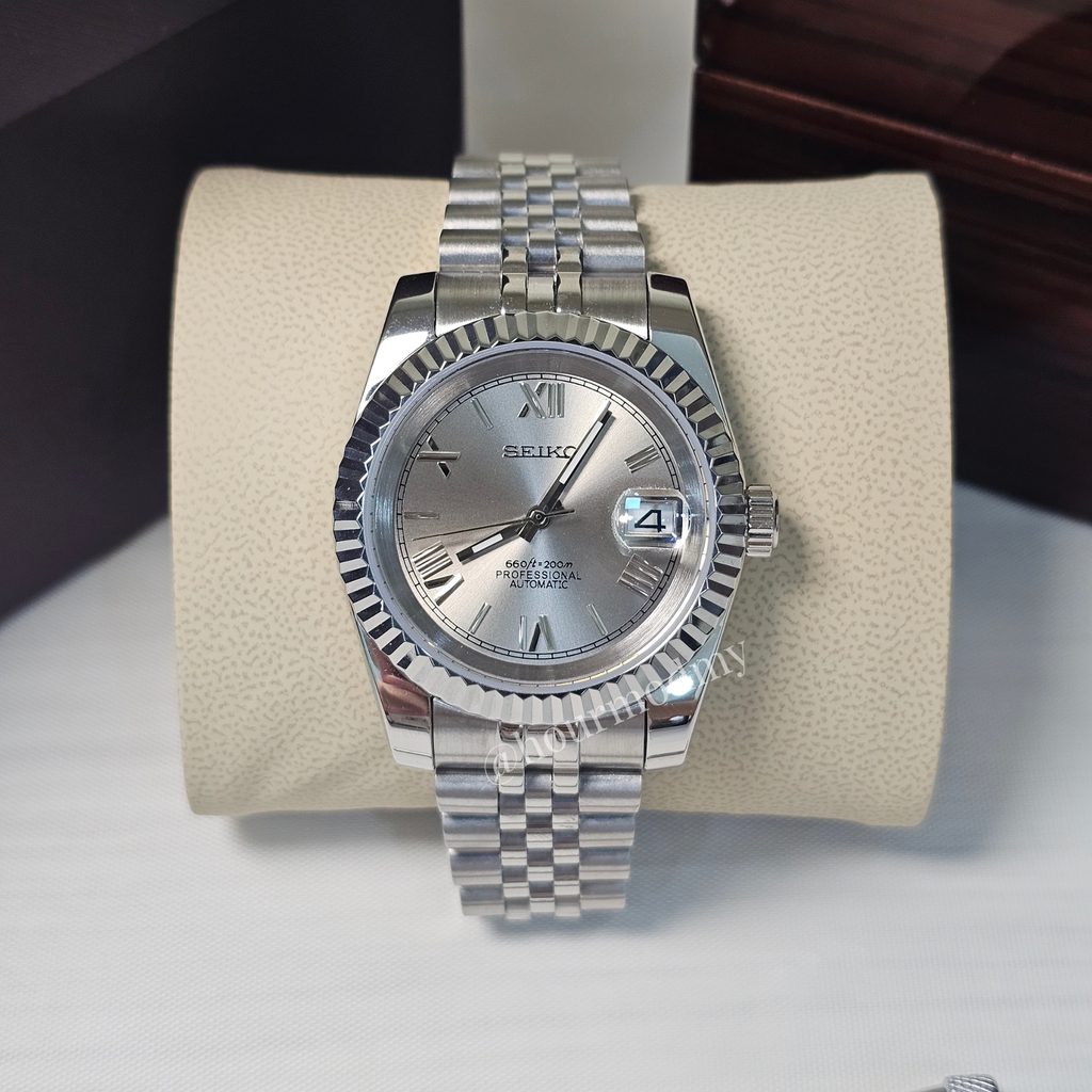 Seikojust l Roman Silver  @ hourmodmy