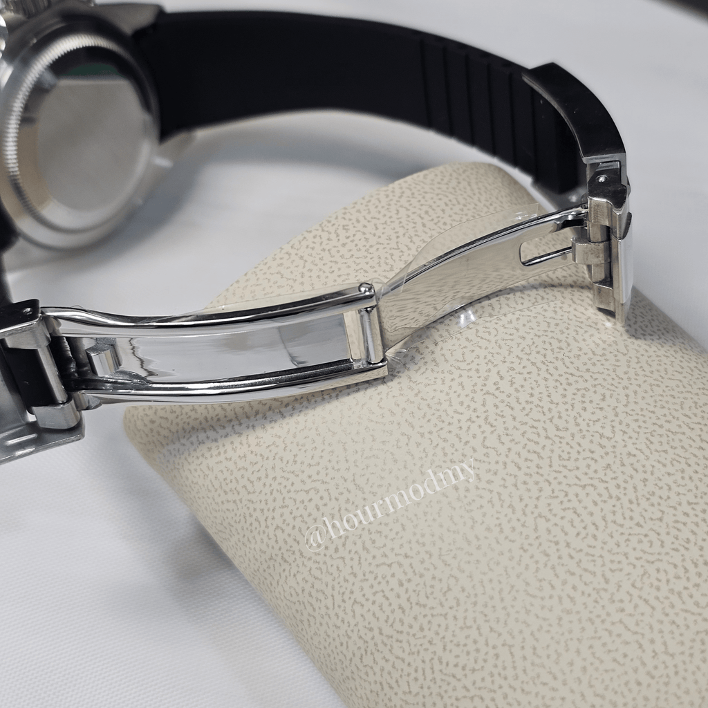 Seitona l Silver Ghost @ hourmodmy