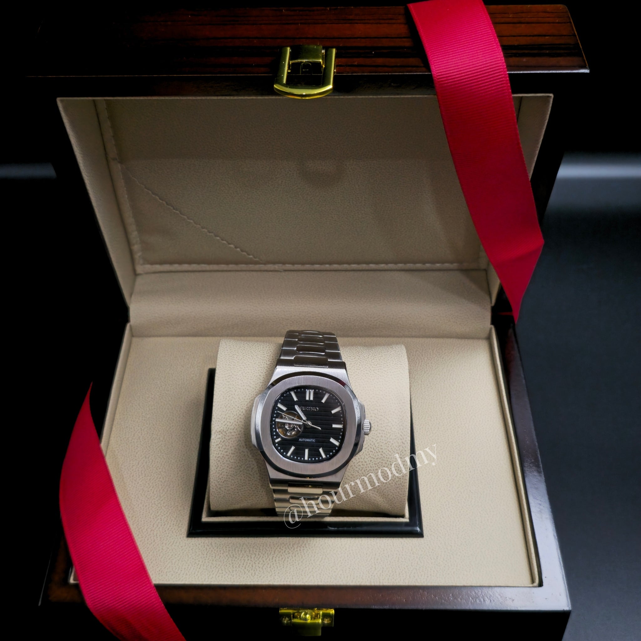 Nautiko l Open Heart Classic Black @ hourmodmy