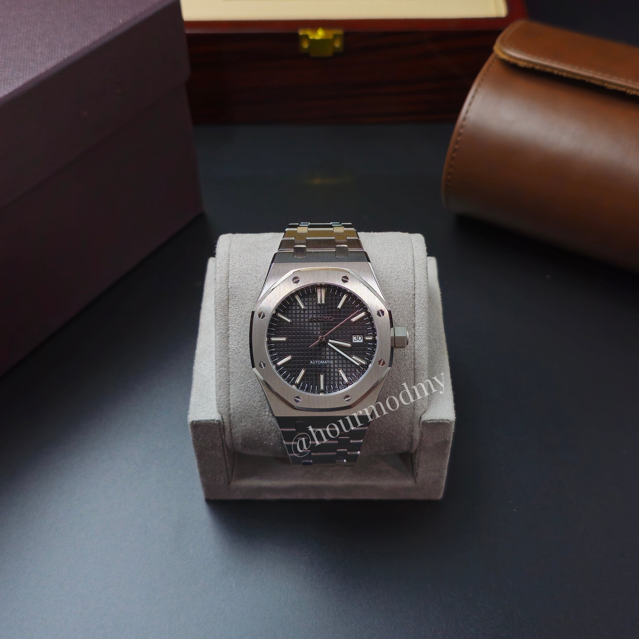 Seikoak l Classic Black @ hourmodmy